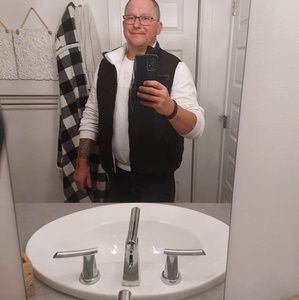 Meet your Posher, Eddie